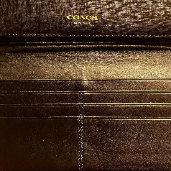 Coach black leather wallet - Picture 5 of 9